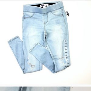 NWT Old Navy Rockstar Skinny Jeggings 2 Distressed